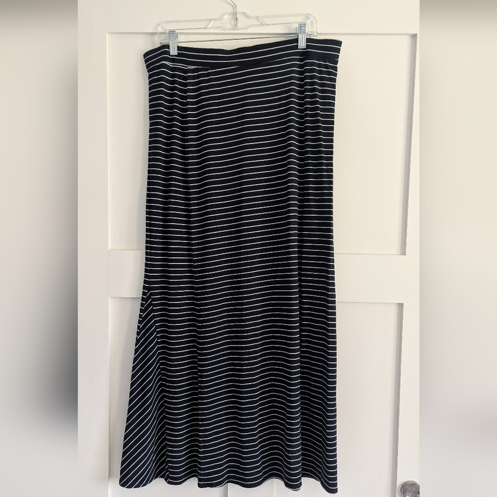 The Limited Blue/Light Blue Striped Women's Maxi Skirt Sz Lg